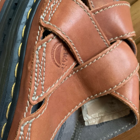 Dr Martens Vintage Fisherman Sandals! Size 7. - Picture 6 of 8